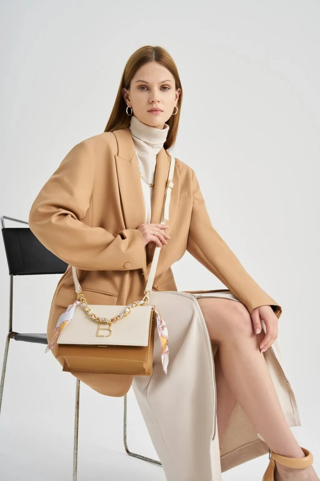 Çantë crossbody Lucky Bees, krem, kafe e hapur, 918 - 13