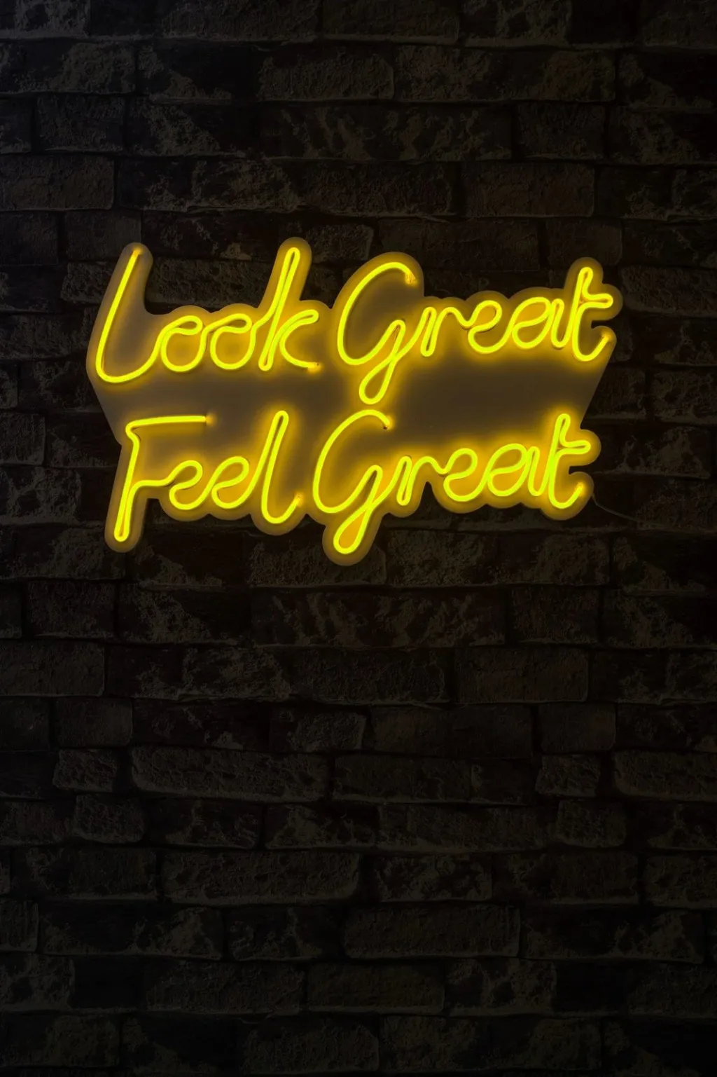 Dekor dritash LED plastike, ngjyrë e verdhë, Look Great Feel Great, 36x58x2 cm - 4