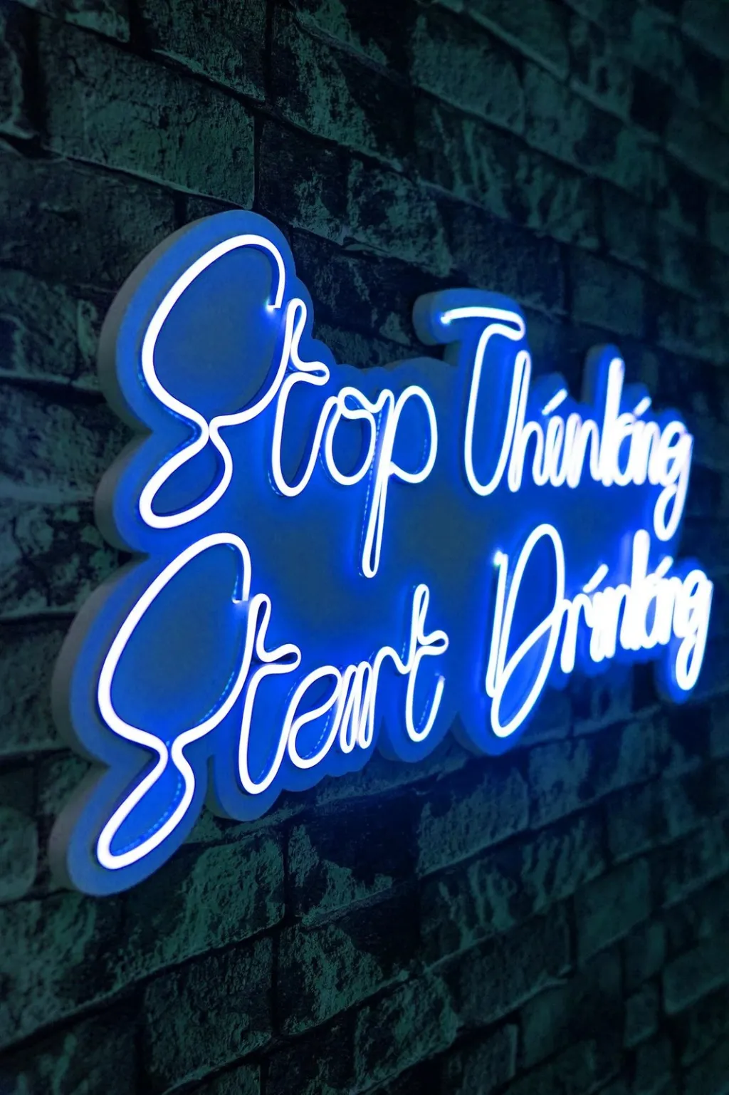 Dritë dekorative LED në mur, plastikë, 'Stop Thinking Start Drinking', ngjyrë e kaltër - 3