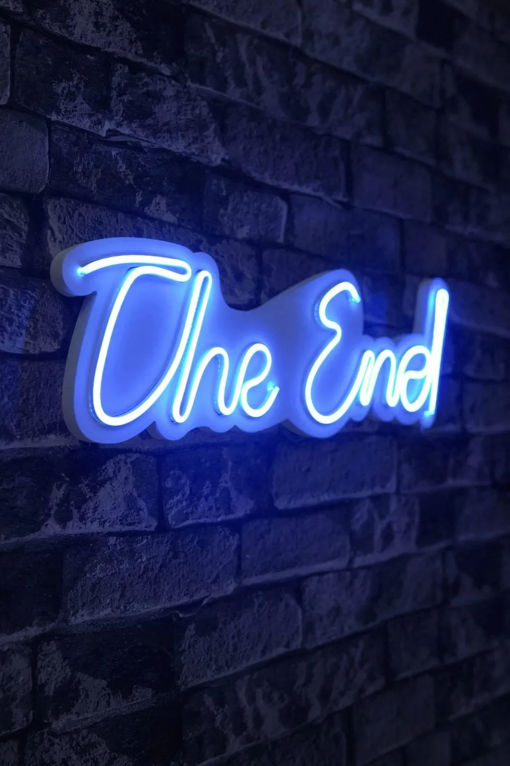 Dekor dritash LED plastike, 'The End', ngjyrë kaltër, 16x50x2cm - 3