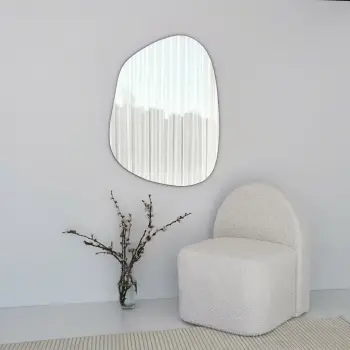Pasqyrë moderne, formë amorfe, ngjyrë transparente, Hanah Home