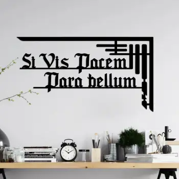 Aksesor dekorativ metalik për mur, Wallity, Si Vis Pacem 1, ngjyrë e zezë, 60x33cm