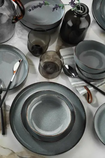 Set për drekë 16 pjesësh Hermia, MOD16YS730P01
