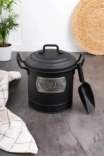 Kovë galvanizuese me kapak dhe lopatë, ngjyrë e zezë, Hermia MGL0035