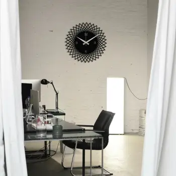 Orë muri dekorative prej metali, Wallity Enzoclock - S026, e zezë, 48x48cm