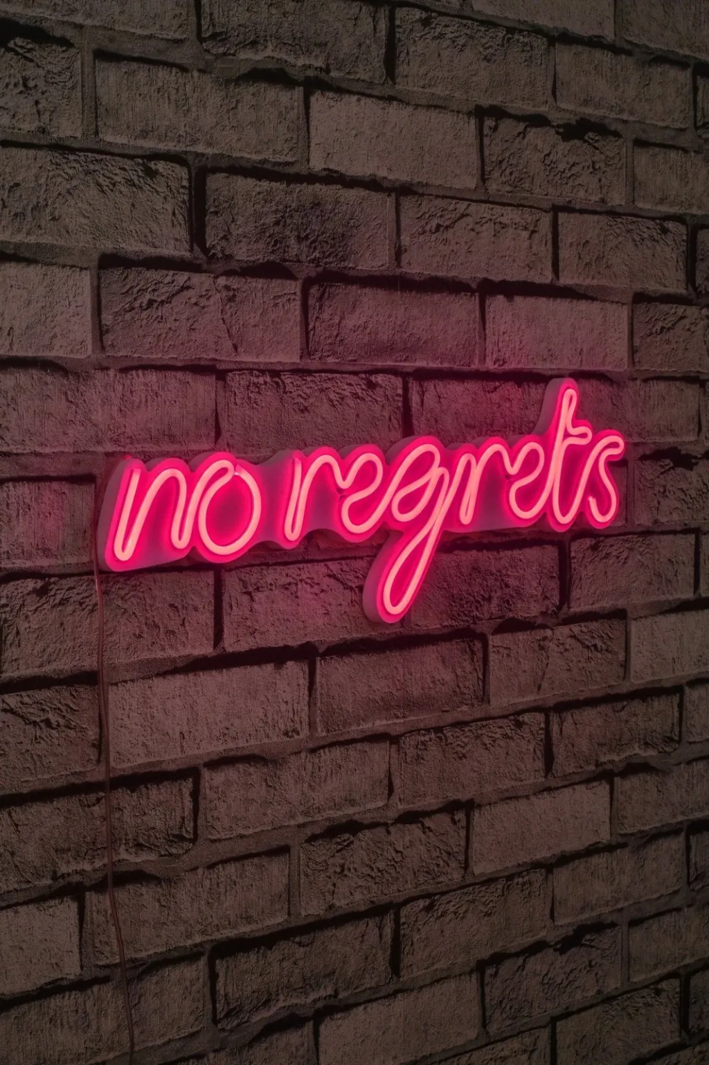 Dekor dritash LED plastike, ngjyrë rozë, 'no regrets', 52x16x2 cm - 2