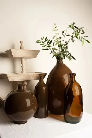 Shishe dekorative Crushed Caramel, xham i ricikluar, 12x12x35 cm, ngjyrë karamel