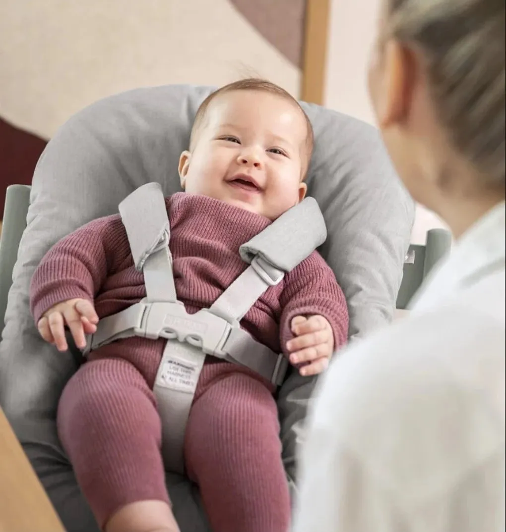 Ulëse e lartë për bebe Tripp trapp® newborn set with toy hook – grey - 2