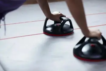 Mbajtëse rotulluese për push-up adidas, për meshkuj dhe femra, të zeza me të kuqe