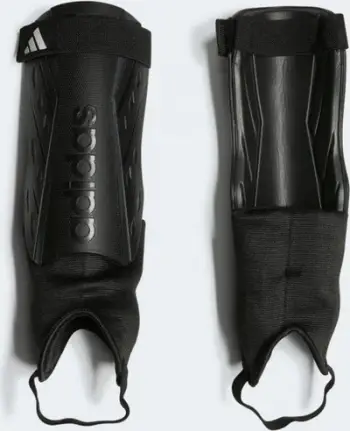 Mbrojtëse këmbësh adidas Tiro SG Match HN5607, e zezë