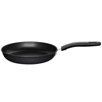 Tigan alumini Fiskars, për fërgim, 26cm, zezë/argjendtë