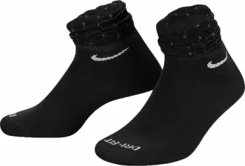 Çorape për stërvitje Nike, të zeza