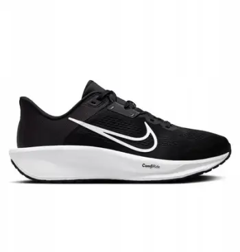 Atlete për meshkuj Nike, të bardha dhe të zeza
