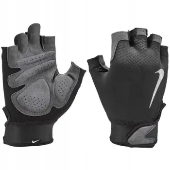 Doreza fitnesi Men's M ULTIMATE FG, shkumë me dendësi të lartë, ajrosje, të zeza