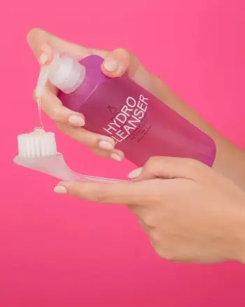 Pastrues për fytyrë Youth Lab Hydro Cleanser Normal /Dry Skin 300 ml