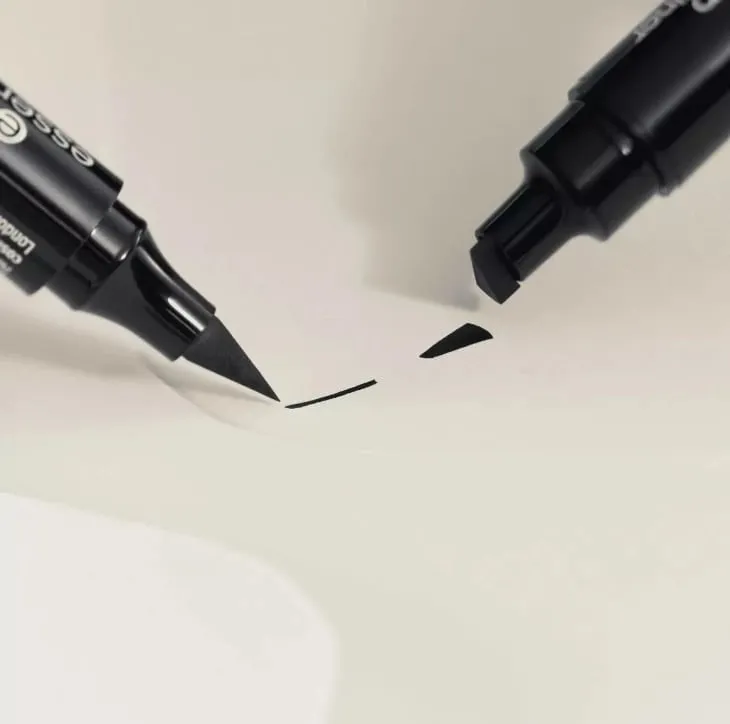 Penel për sy Essence Quick Wing Stamp, 01 Black, 3.5 ml - 1