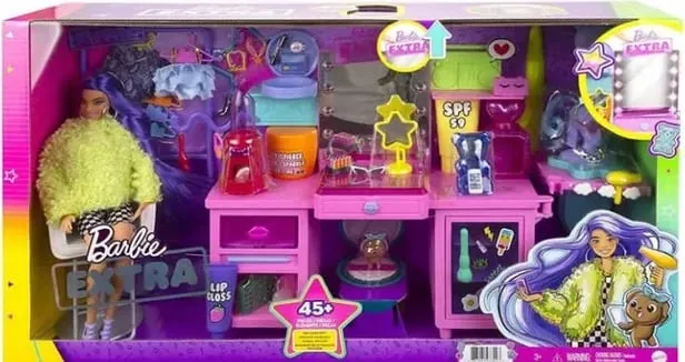 Barbie Extra PLayset and Doll - 1