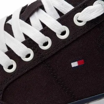 Atlete për meshkuj Tommy Hilfiger, të kuqe dhe kaltër