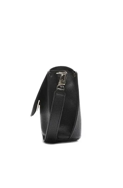 Çantë GUESS JEANS Meridian femra, e zezë - 2