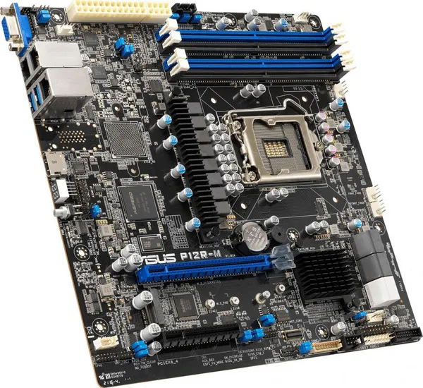 Pllakë amë Asus P12R-M - 2