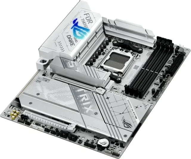 Pllakë amë ASUS ROG STRIX X870-A GAMING WIFI - 7