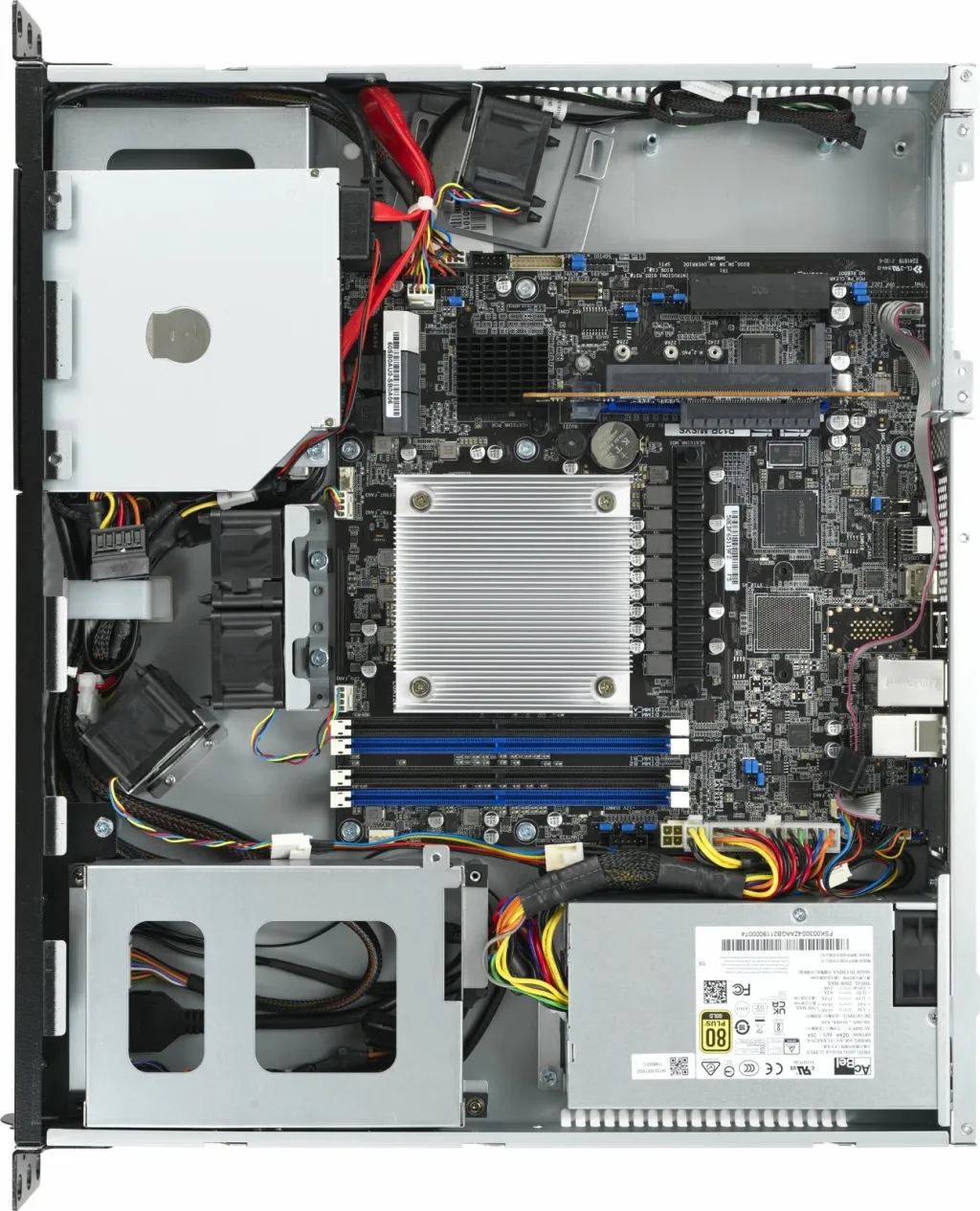 Kasë server ASUS RS100-E11-PI2 barebone, 1U, Intel Xeon, 4x DIMM, 350W, argjendtë - 1