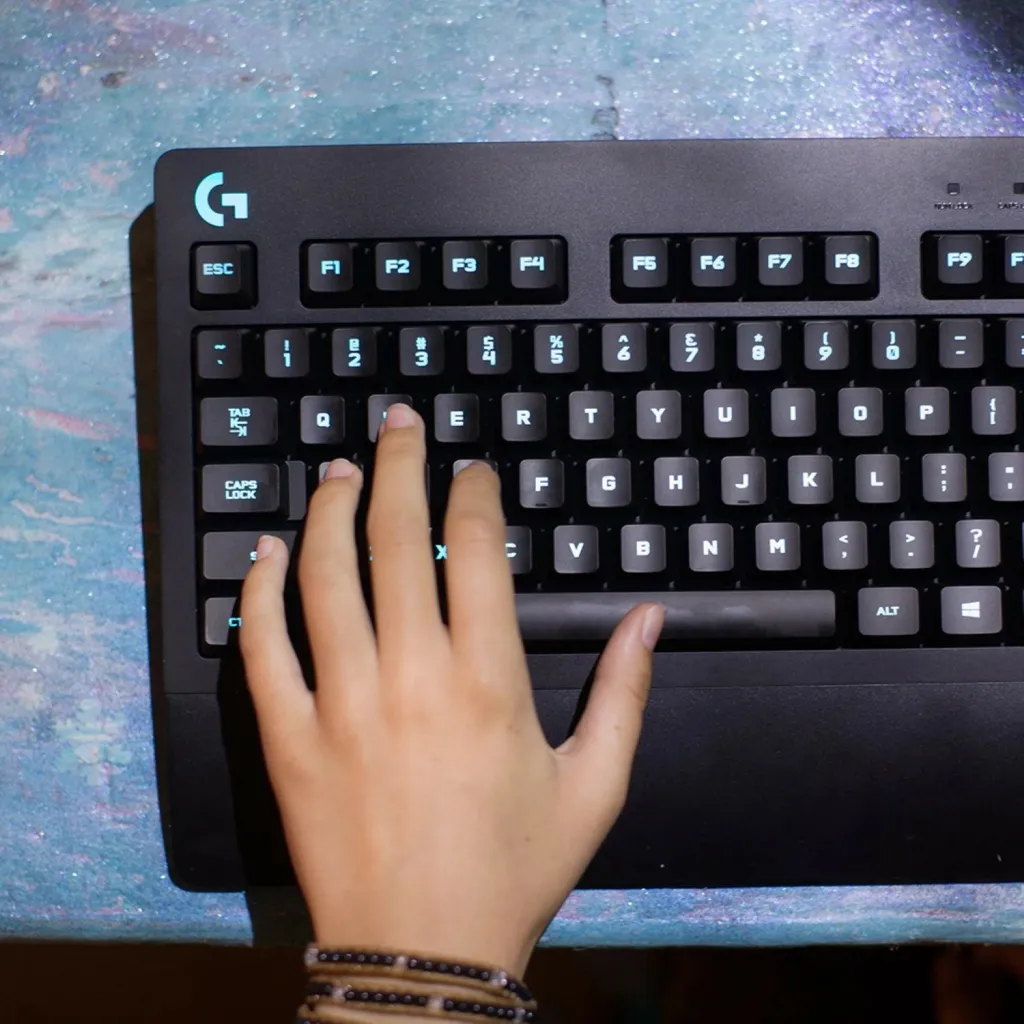 Tastierë gaming Logitech G213 Prodigy, RGB LED, full-size, me kabllo, e zezë - 8