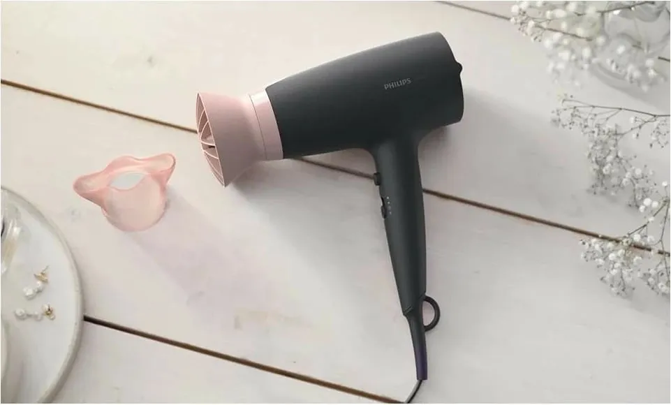 Tharëse flokësh Philips, 2100W - 4