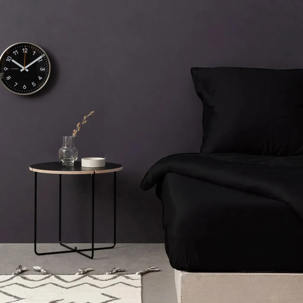 Çarçaf i zi saten për dyshek Queen XL, L'essentiel - 1