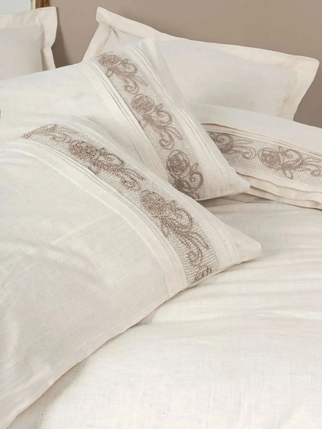 Set mbulesë për dyshek dopio, L'essentiel, Floro, kafe dhe krem - 2