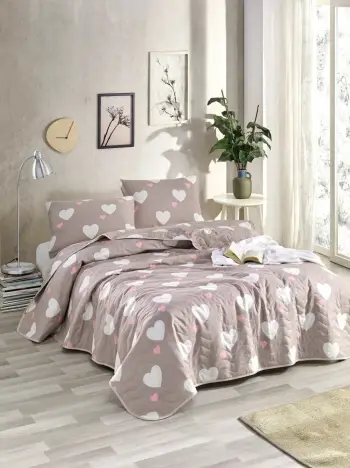 Set mbulesë krevati king size, i qepur me zemra, ngjyrë rozë e zbehtë dhe e bardhë, L'essentiel