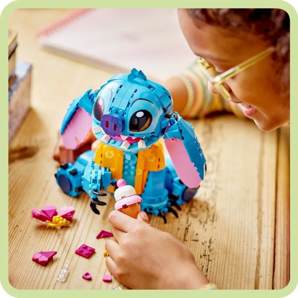 LEGO Disney Stitch, 730 pjesë - 7