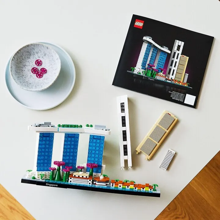 Set lodër LEGO® Architecture 21057 Singapore, 827 pjesë - 4