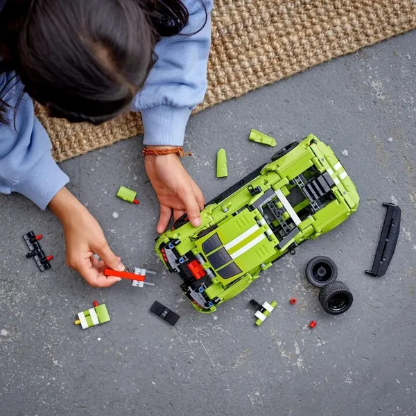 Set lodër LEGO Technic 42138 Ford Mustang Shelby® GT500®, 544 pjesë - 11
