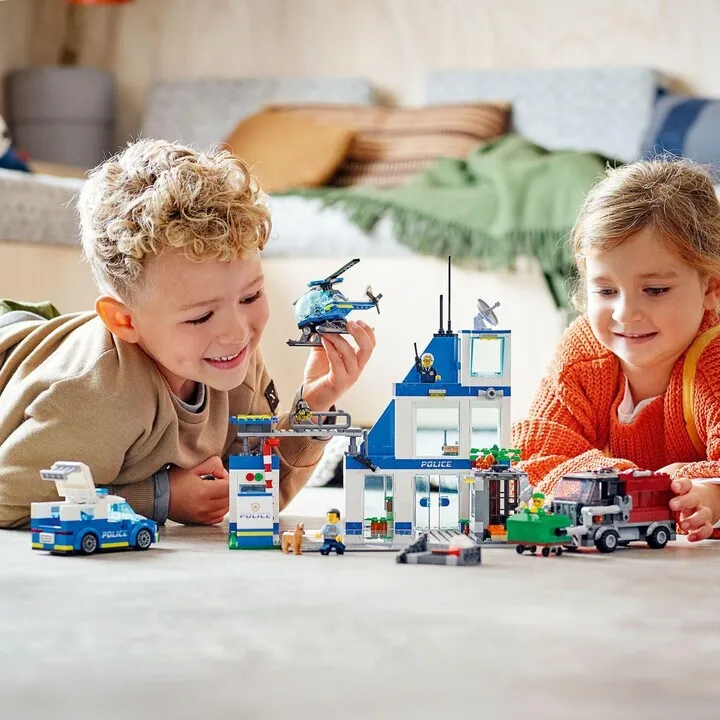 Set lodër LEGO City 60316 Police Station, 668 pjesë - 3