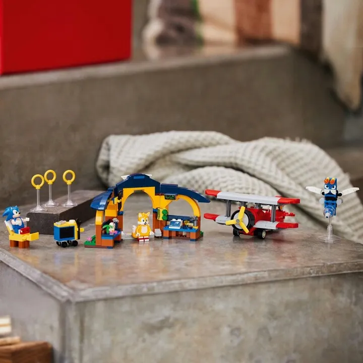 Set LEGO® Sonic the Hedgehog™ 76991 Tails' Workshop and Tornado Plane - 5