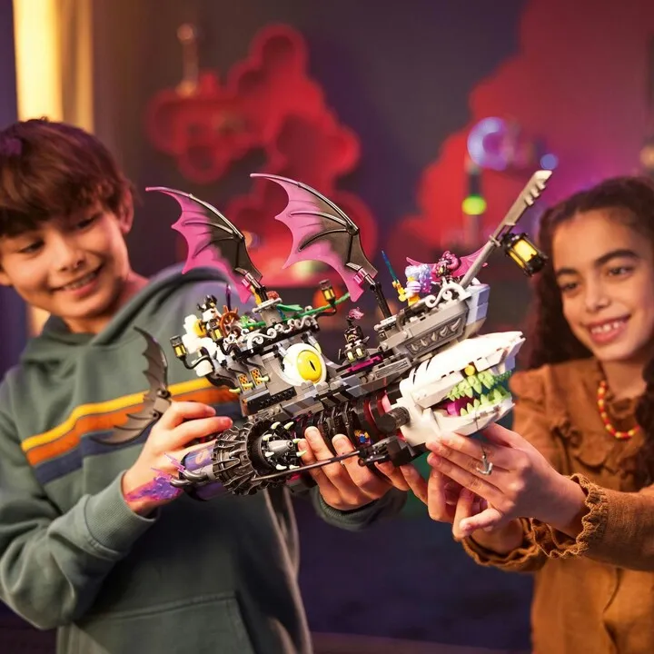 Figurë LEGO® DREAMZzz™ 71469 Nightmare Shark Boat - 3