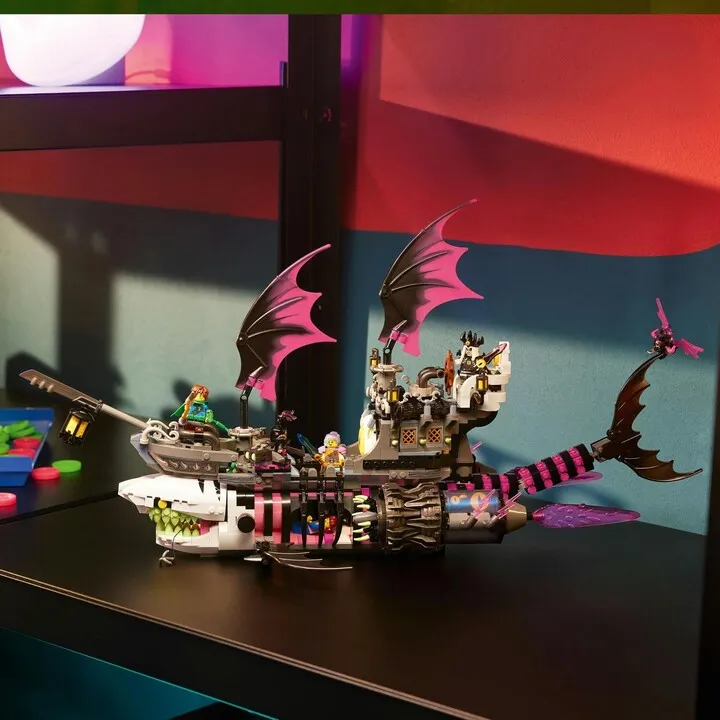 Figurë LEGO® DREAMZzz™ 71469 Nightmare Shark Boat - 5