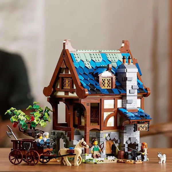 Set LEGO Ideas 21325 Medieval smithy - 7