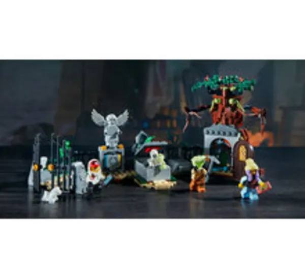 Set figurash LEGO Hidden Side 70420 Mystery in the cemetery - 14