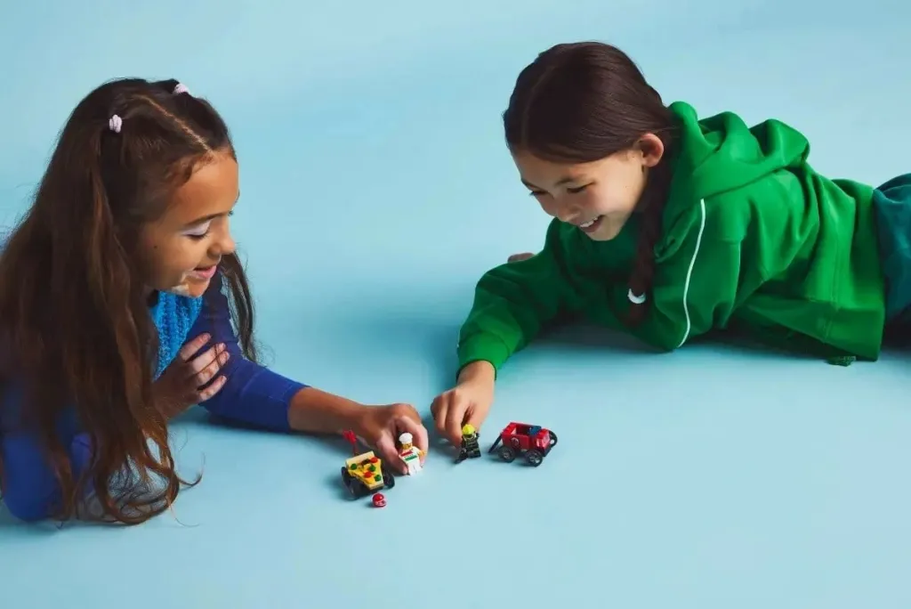 Set LEGO City 60458 Pizza vs. Fire Truck - 7