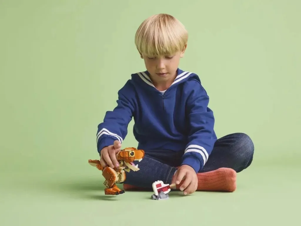 Set LEGO Jurassic World 76967 Little Eatie T-Rex - 6