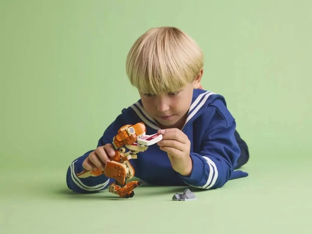 Set LEGO Jurassic World 76967 Little Eatie T-Rex - 7