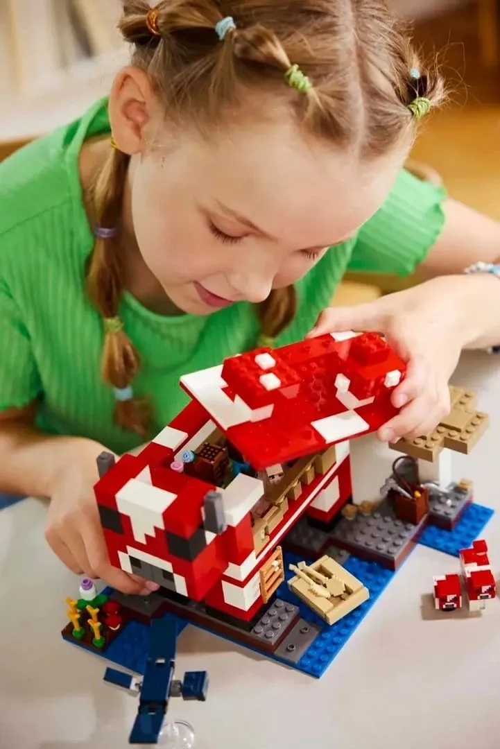 Set LEGO Minecraft 21270 Mooshroom House - 9