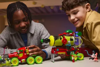 Set LEGO DREAMZZZ Mateo's Spray Paint Truck 71499, 5 minifigura, për fëmijë 9+