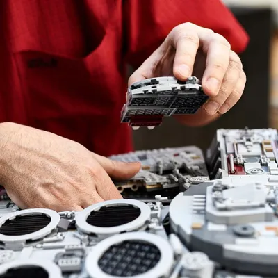 Blloqe ndërtimi Lego Star Wars: Millennium Falcon, 7541 elemente - 3