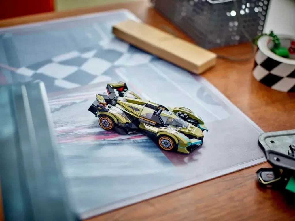 Set LEGO Lamborghini Lambo V12 Vision GT - 9