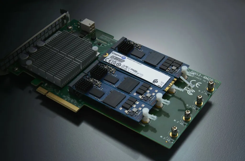 Disk SSD Kingston DC2000B, 960GB, PCI-E x4 Gen 4 NVMe - 12