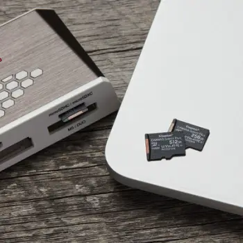 Kartë e memories Kingston Canvas Select Plus, MicroSDXC, 256 GB, Class 10 + përshtatës SD