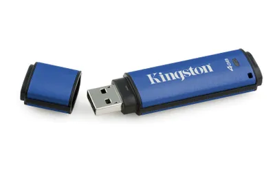 USB Kingston DataTraveler Vault Privacy 3.0 4GB, 4 GB, USB Type-A - 2
